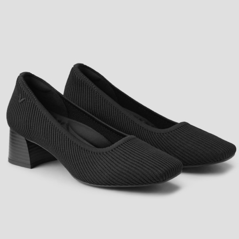 Vivaia Melody Women's black Block Heel Shoes pump work size 9/40